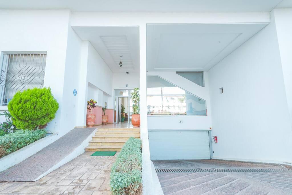 Lovely 2 Bedroom Vacation With Pool/beach